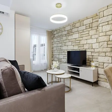 아파트 Wolnica Premium Duplex